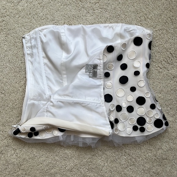 Polka Dot Strapless Toole Corset Top - Picture 4 of 8